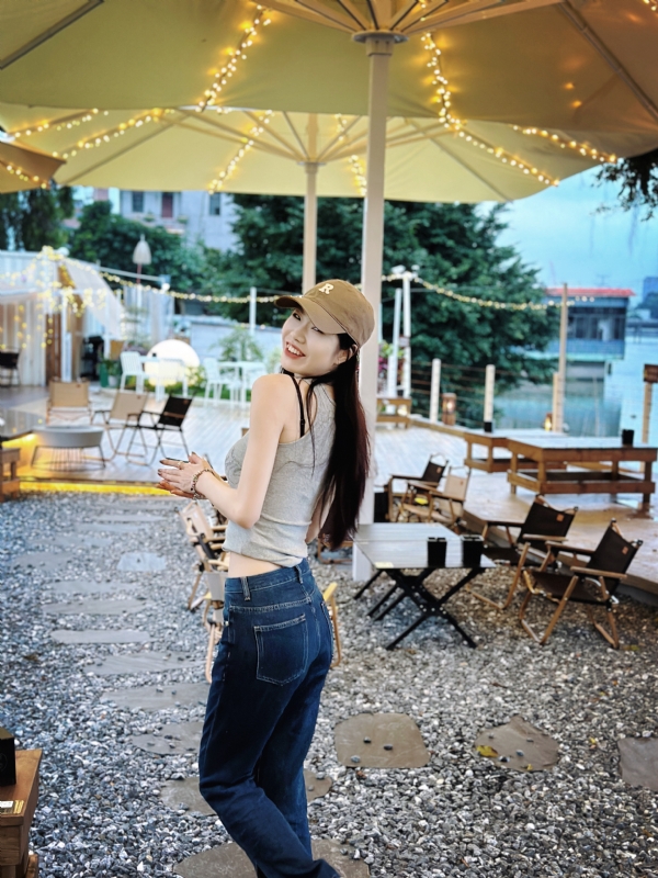 Vicky的第二张照片--东莞红颜知己交友网